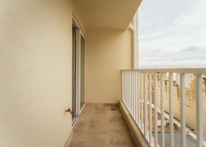 New - Only Unit 3 Modern 2-bedroom With Common Heated Jacuzzi By Sf Homes