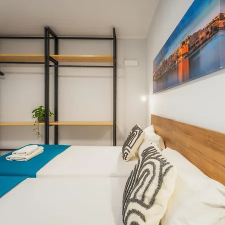 New - Only Unit 3 Modern 2-bedroom With Common Heated Jacuzzi By Sf Homes Apartment San Ġiljan