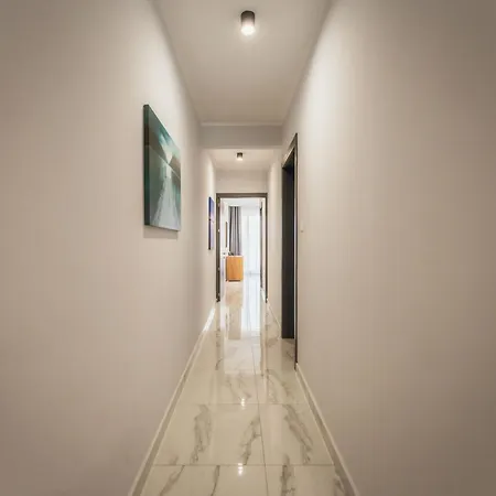 Apartment New - Only Unit 3 Modern 2-bedroom With Common Heated Jacuzzi By Sf Homes