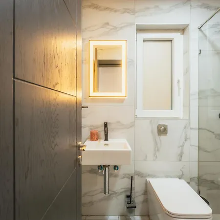 Apartment New - Only Unit 3 Modern 2-bedroom With Common Heated Jacuzzi By Sf Homes San Ġiljan