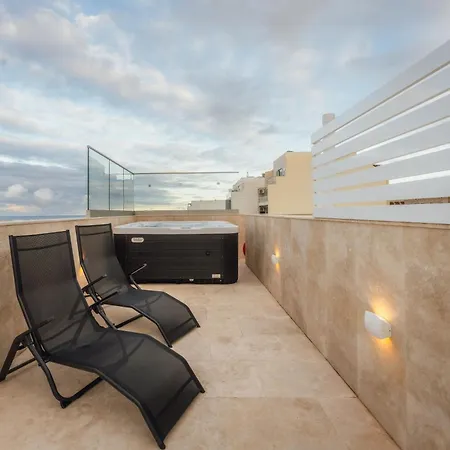 New - Only Unit 3 Modern 2-bedroom With Common Heated Jacuzzi By Sf Homes * Saint Julian's