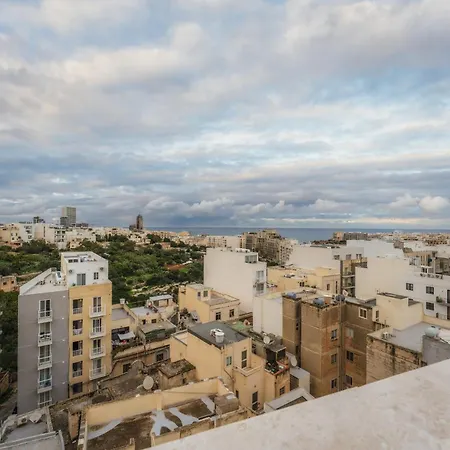 New - Only Unit 3 Modern 2-bedroom With Common Heated Jacuzzi By Sf Homes