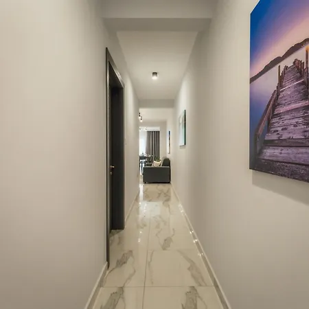 New - Only Unit 3 Modern 2-bedroom With Common Heated Jacuzzi By Sf Homes Apartman San Ġiljan