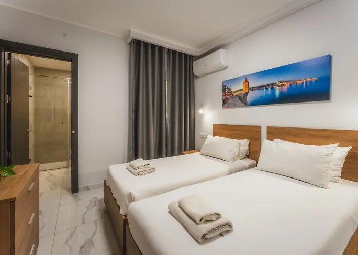 New - Only Unit 3 Modern 2-bedroom With Common Heated Jacuzzi By Sf Homes 아파트